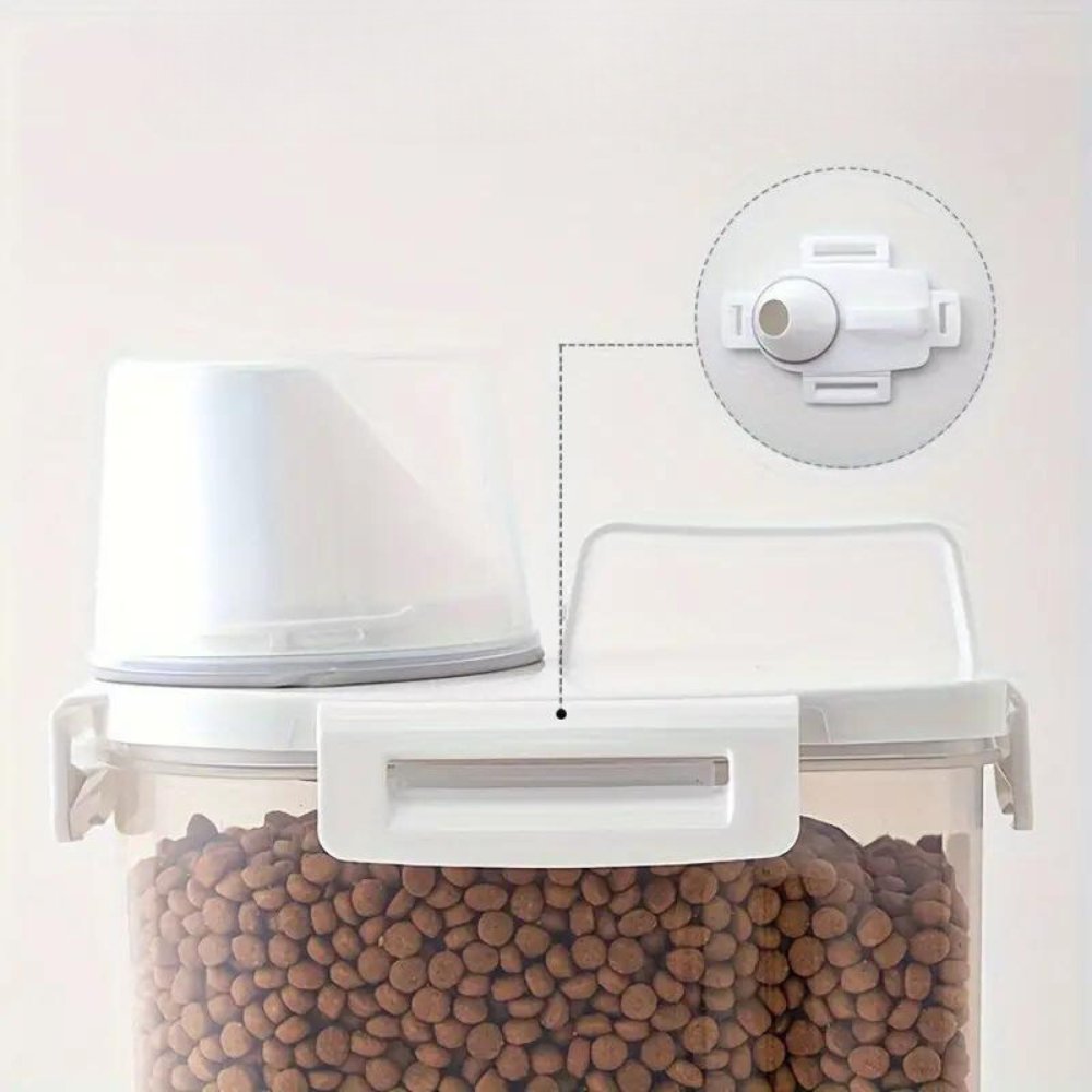 FreshLock • Dog Food Container - Dog Food Container - BowLift