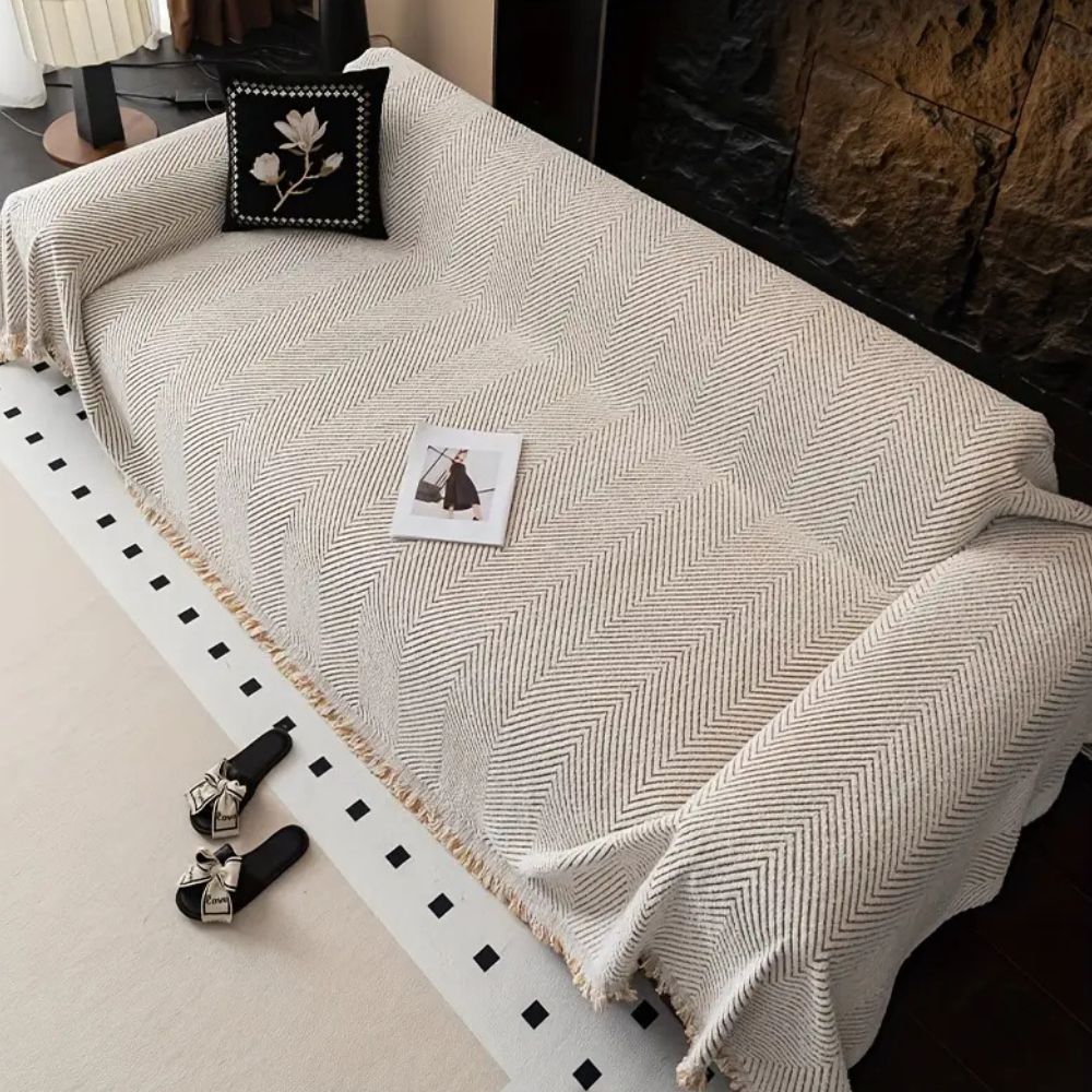BowLift | Sofa Cover Herringbone Pattern Protective Design