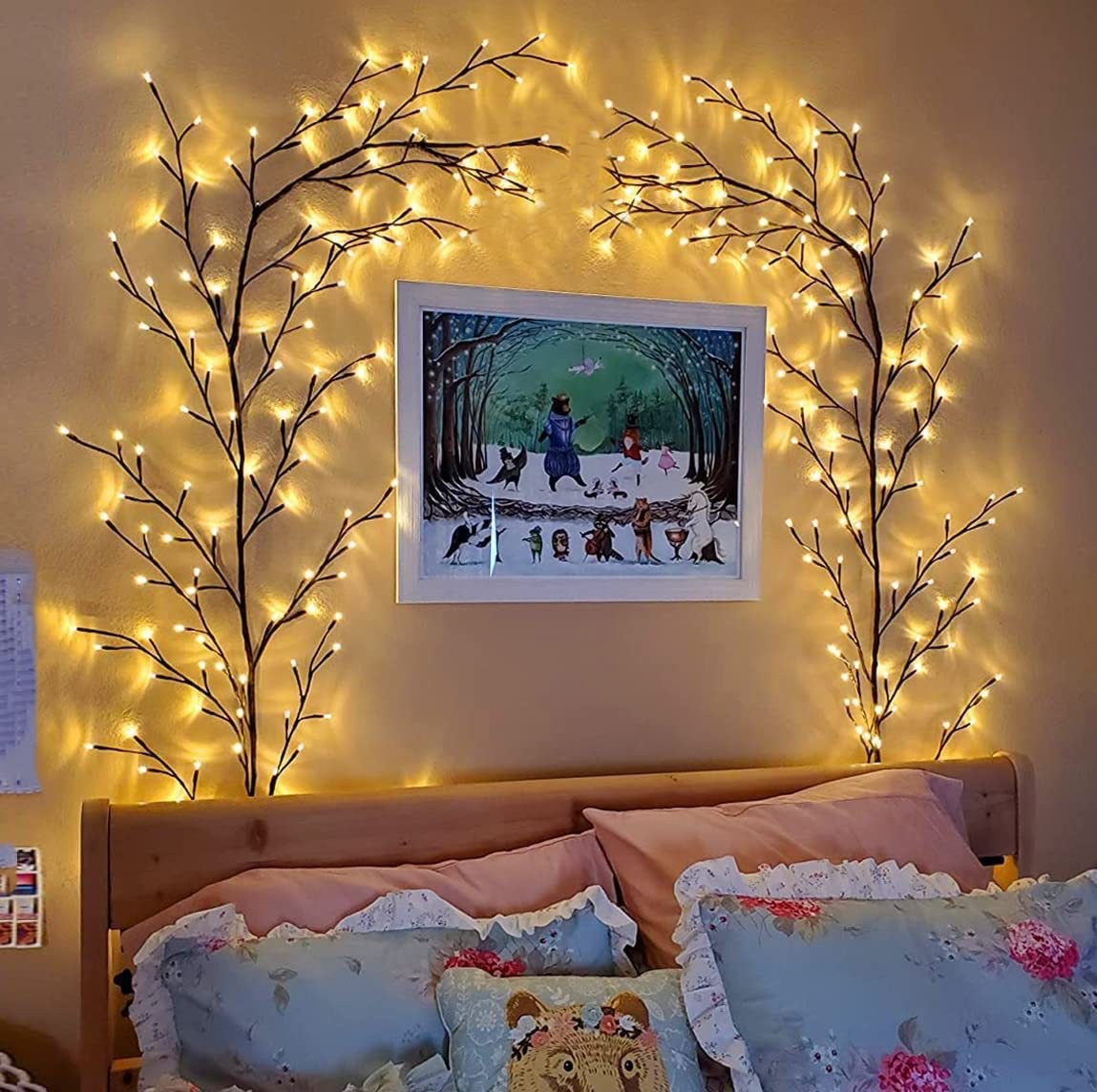 BowLift | Glowing Tree Branch Decor LED Wall Light