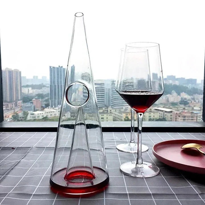 BowLift | Double Pyramid Waterfall Decanter