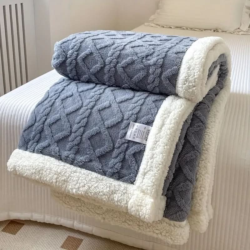 BowLift | ERSANA - Ultra-cozy, fluffy blanket