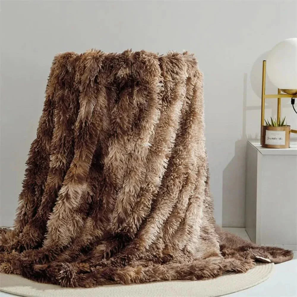BowLift | DALA - Fluffy fur blanket
