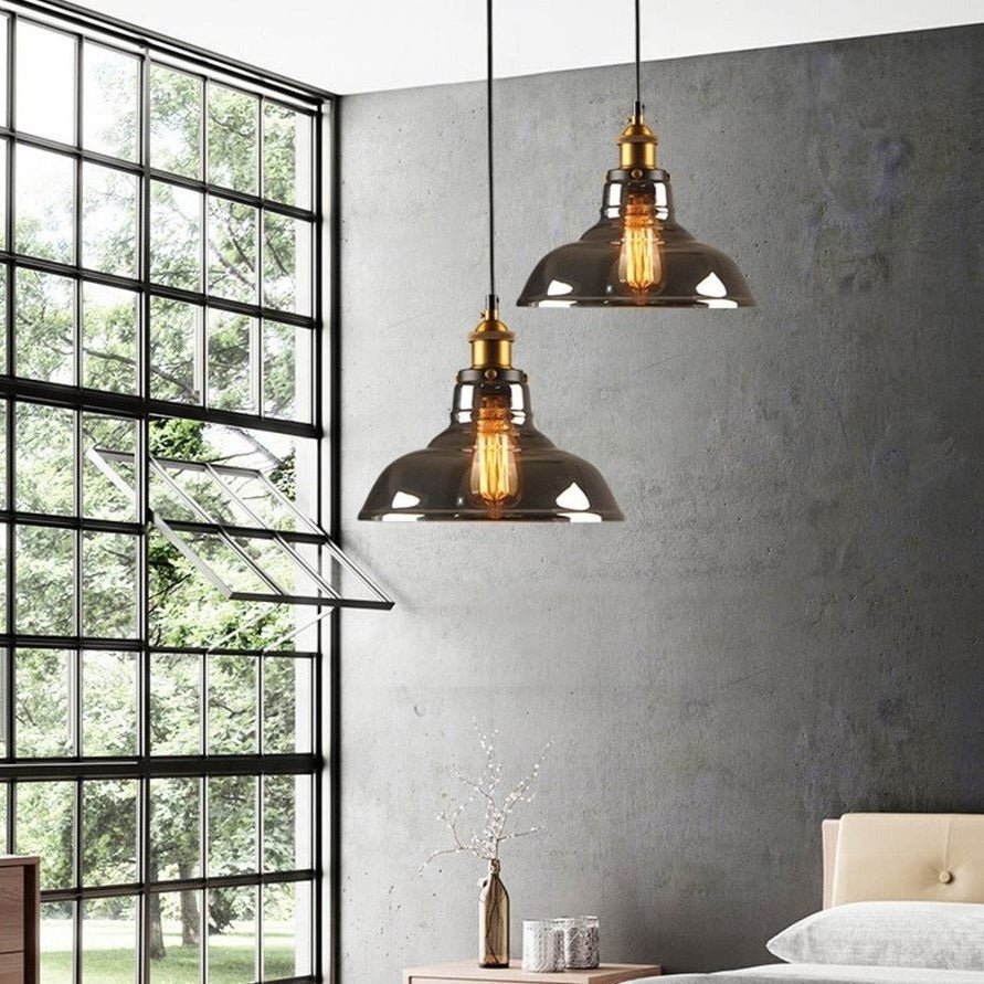 BowLift | GlassHaven – Elegant Industrial Pendant Lamp