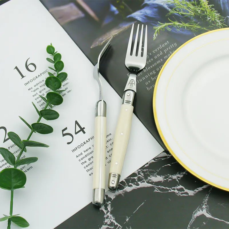 BowLift | IvoryElegance – Luxury Laguiole Cutlery Set with Timeless Style