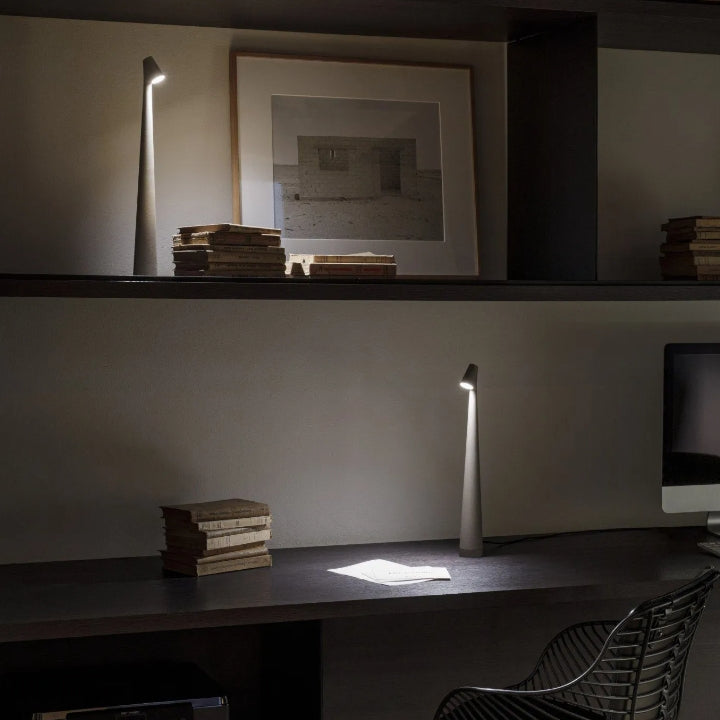 BowLift | Sculpting table lamp
