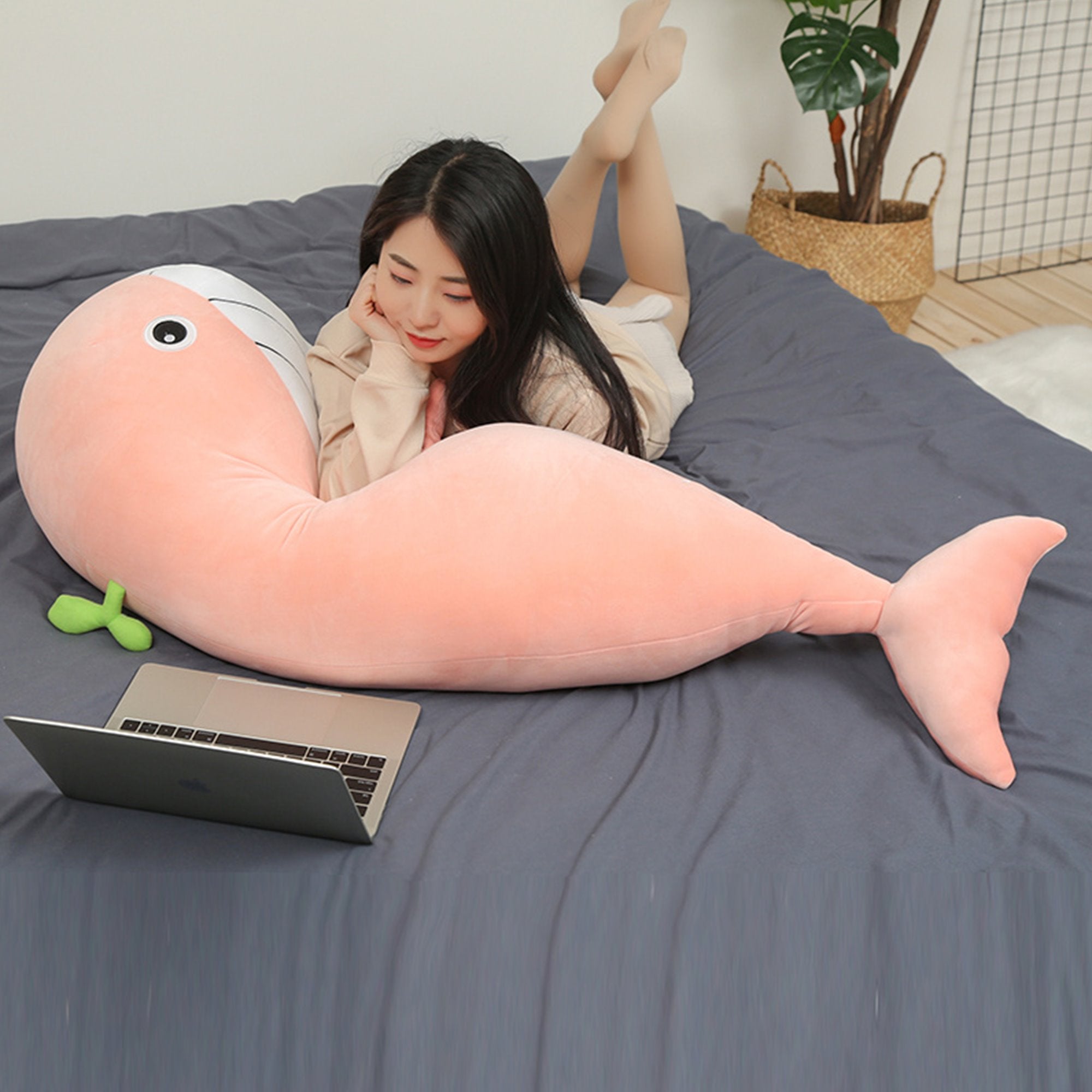 BowLift | A Pod of Cuddly Whale Plushies