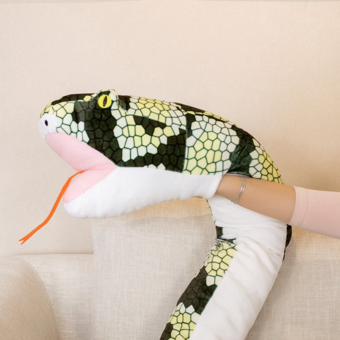 BowLift | Diablo & Ivy the 63" Snake Plushies