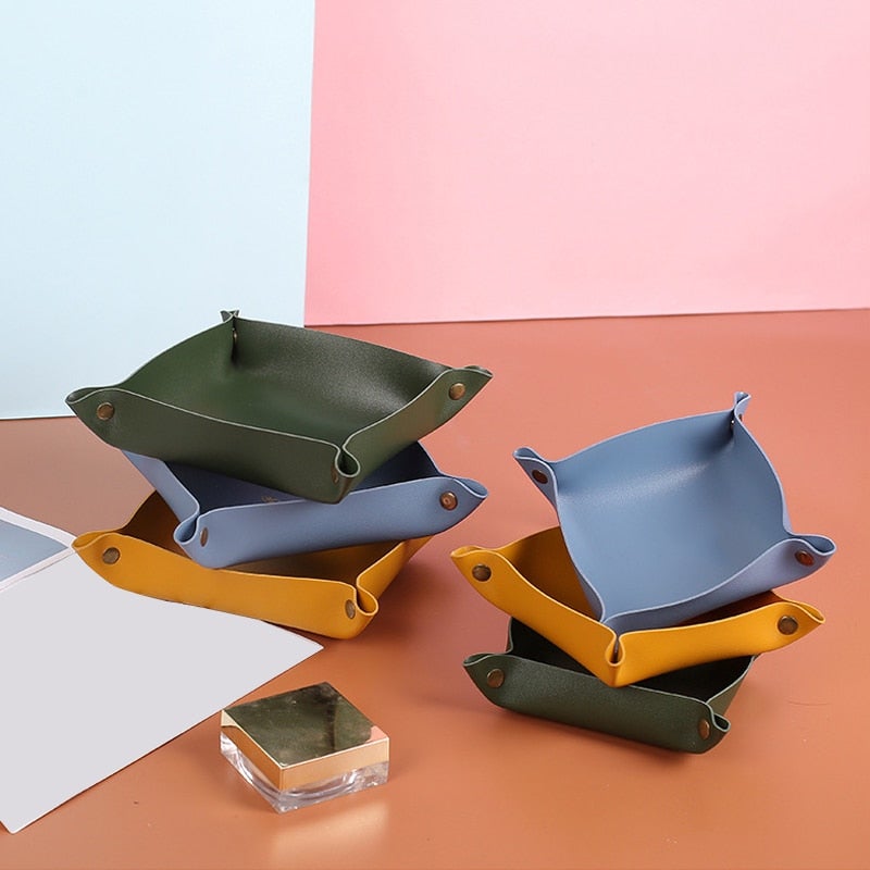 BowLift | Leather Storage Tray