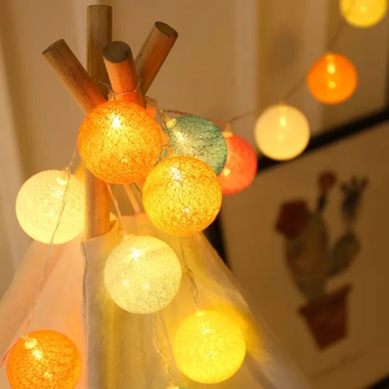 BowLift | LED Cotton Ball Garland Lights