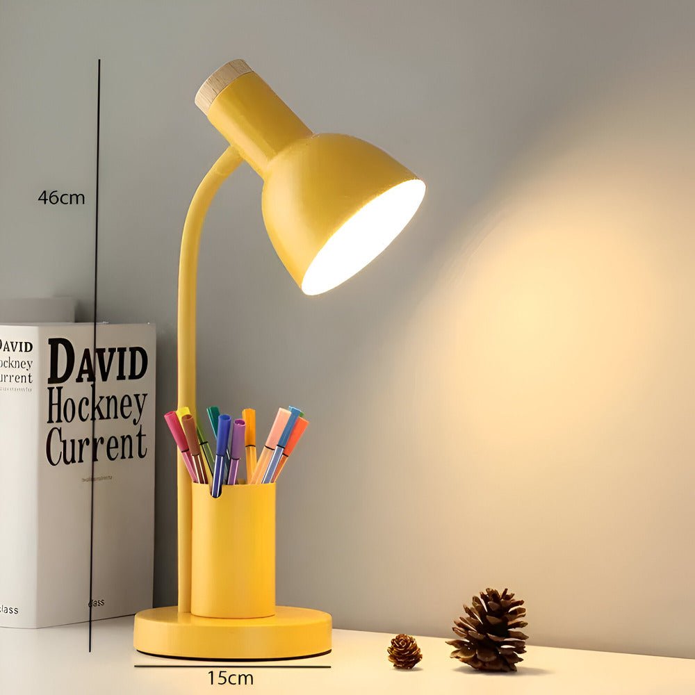 BowLift | LumoDesk – LED table lamp with pen holder for organization and lighting