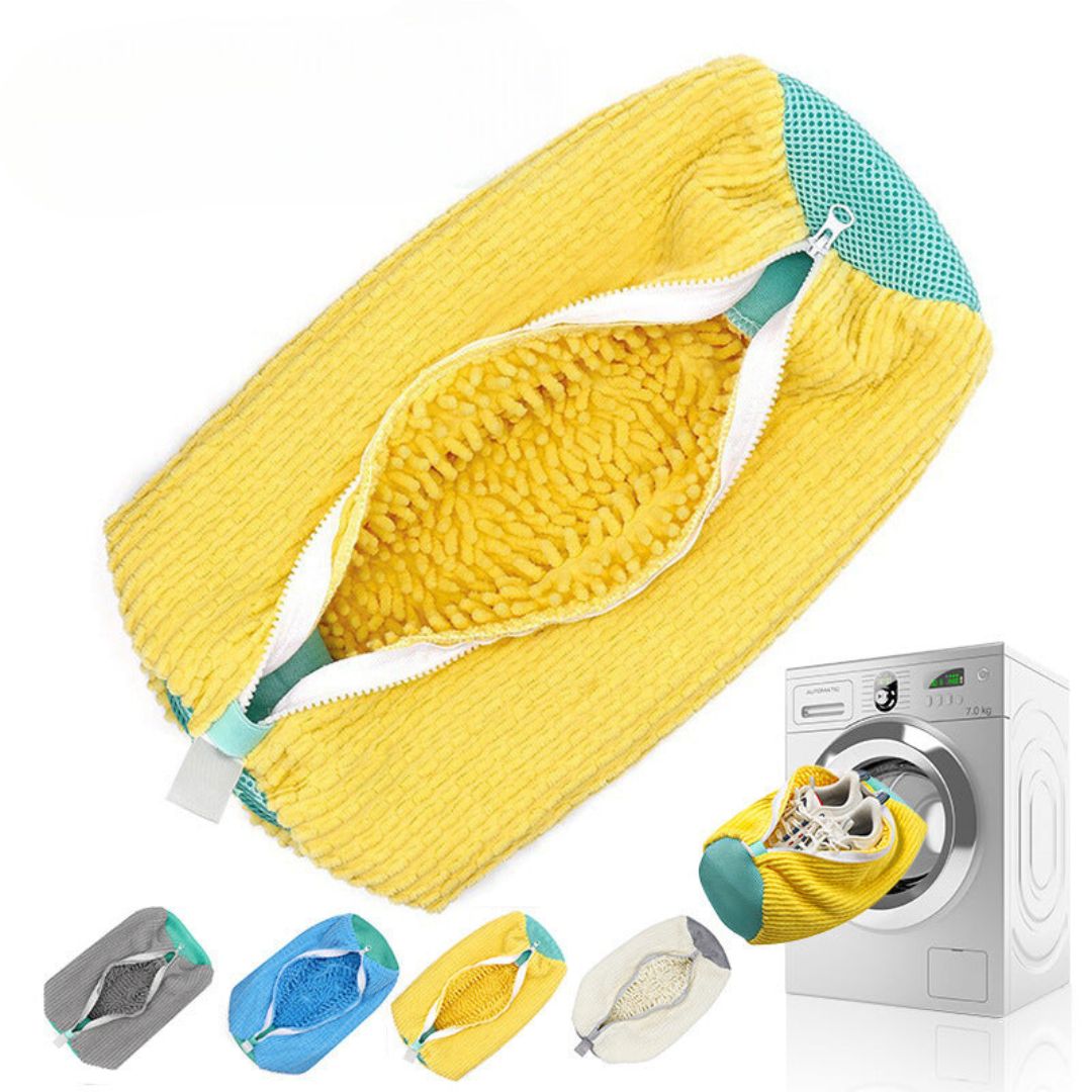 BowLift | Practical Shoe Wash Bag