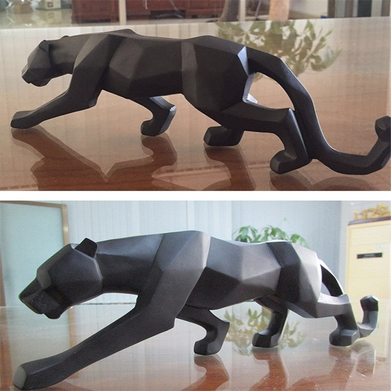 BowLift | Modern Resin Geometric Black Panther Sculpture