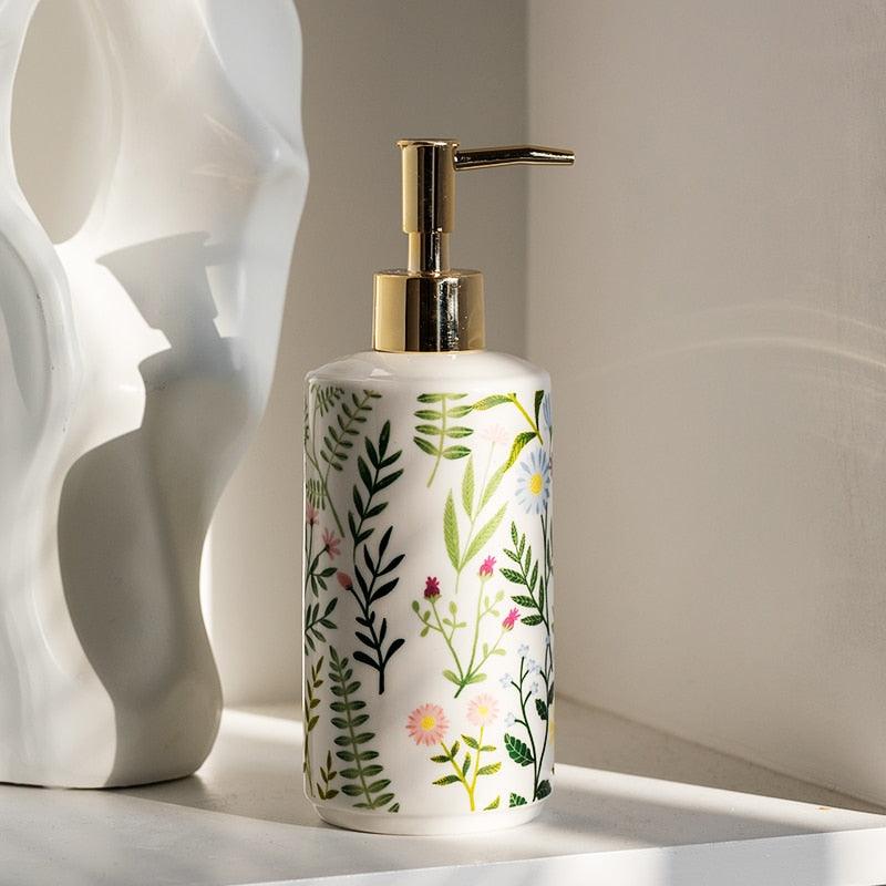 BowLift | Soap dispenser made of ceramic with floral design