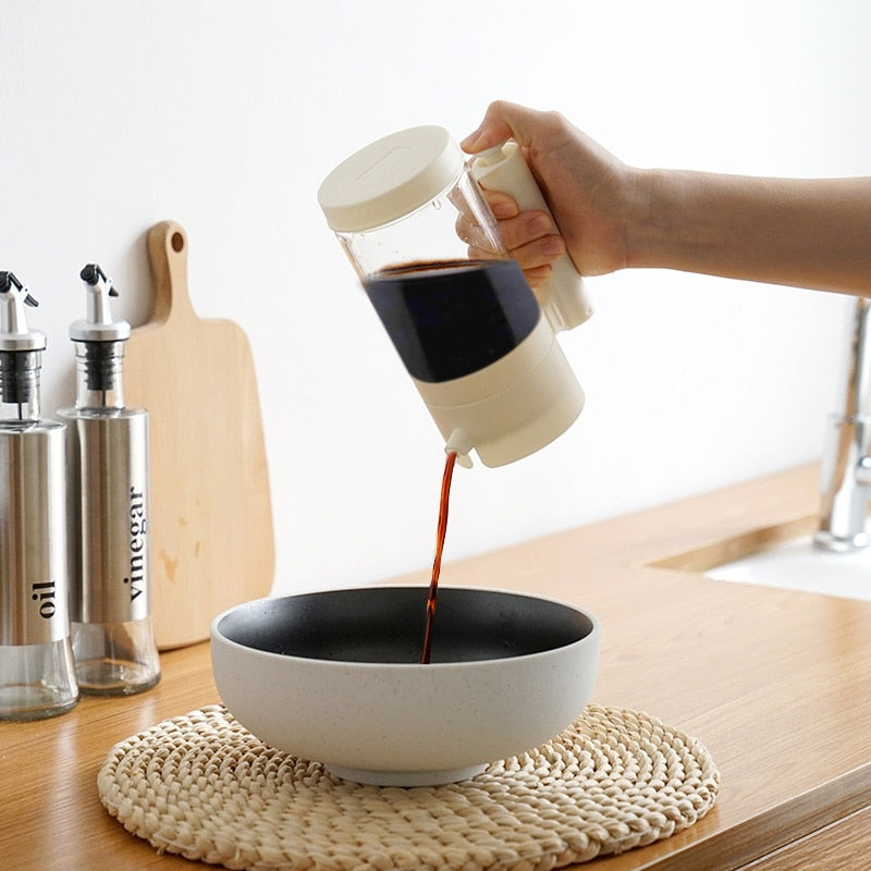 BowLift | Simple Oil Dispenser Bottle