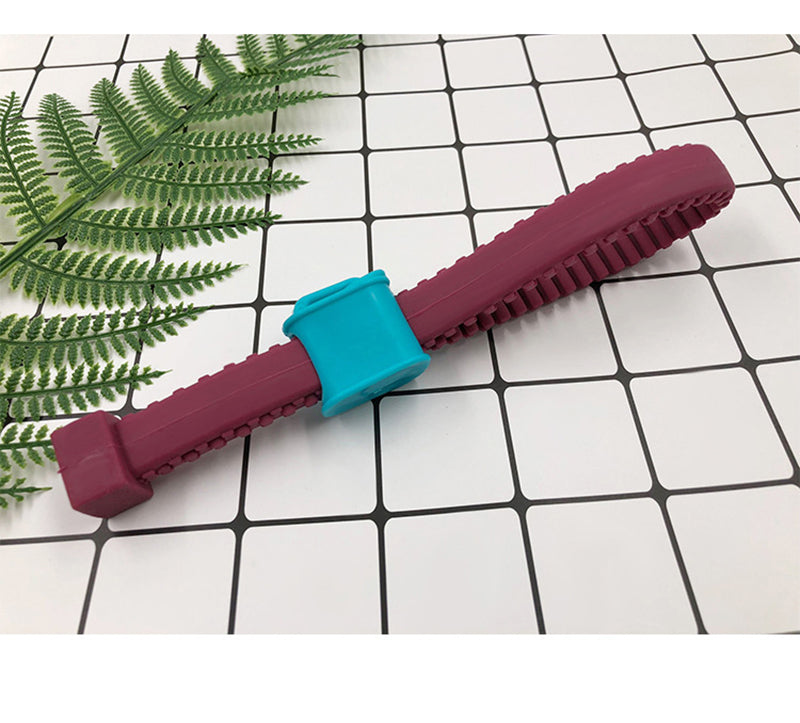 BowLift | Zipper Silicone Bottle Opener