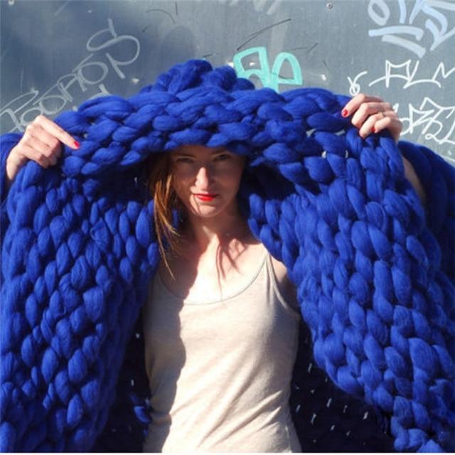 BowLift | Handmade Chunky Knit Blanket Comfy & Warm -  80 x100 cm
