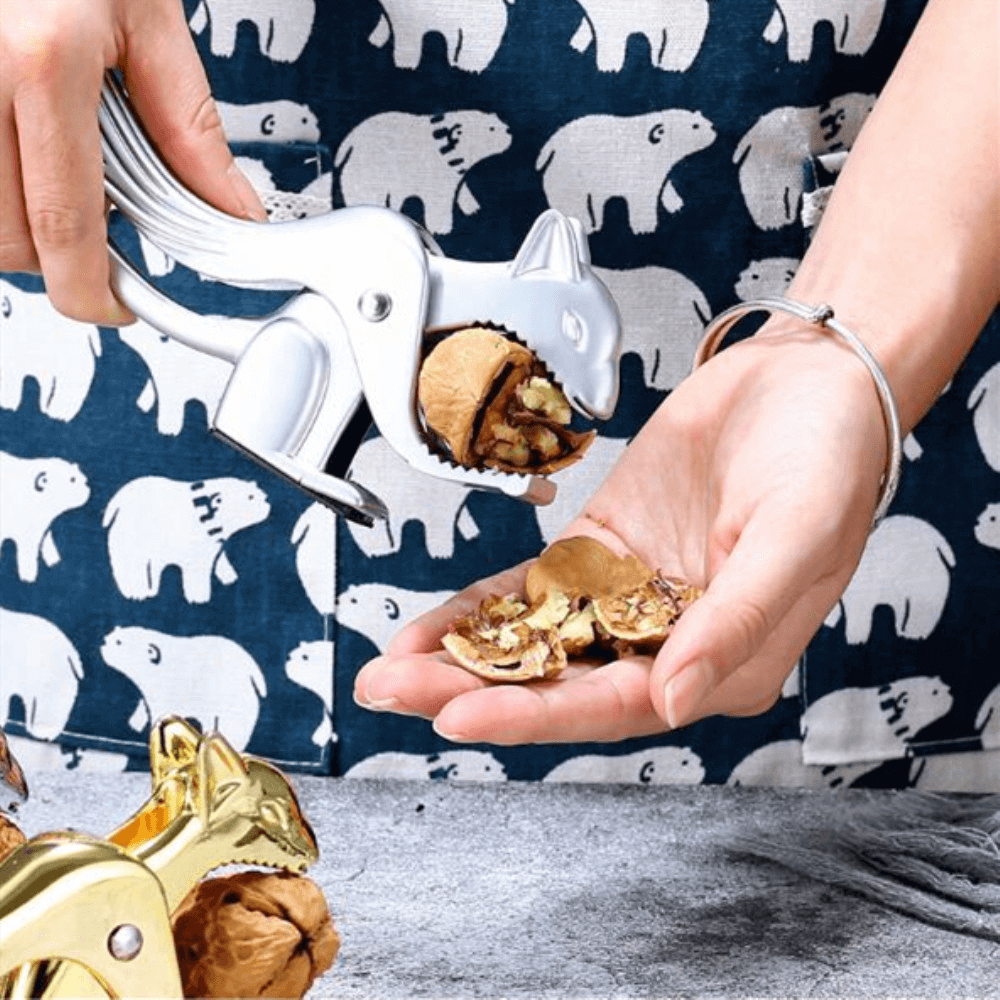 BowLift | Squirrel Easy Fast Nutcracker