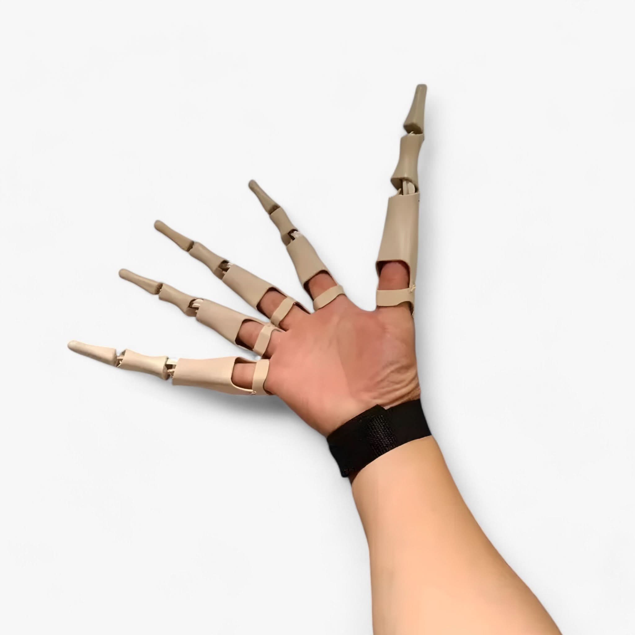 BowLift | Claw | Curled Skeletal Fingers - Realistic Horror Glove