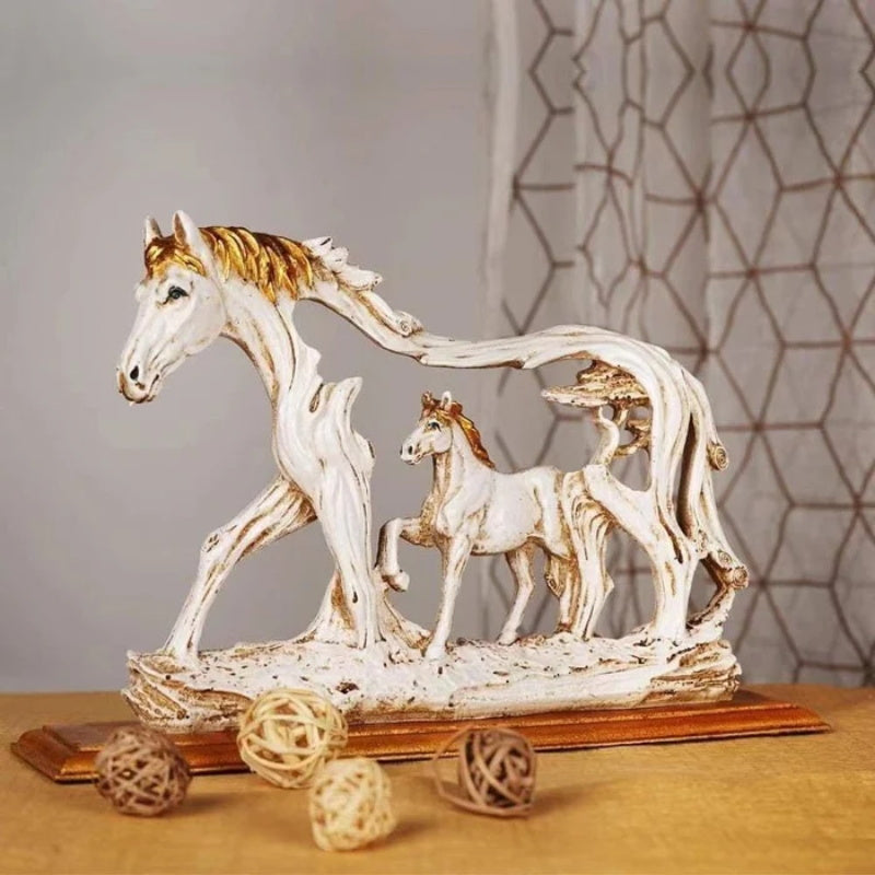 BowLift | Galloping horse statue with pony stone figure