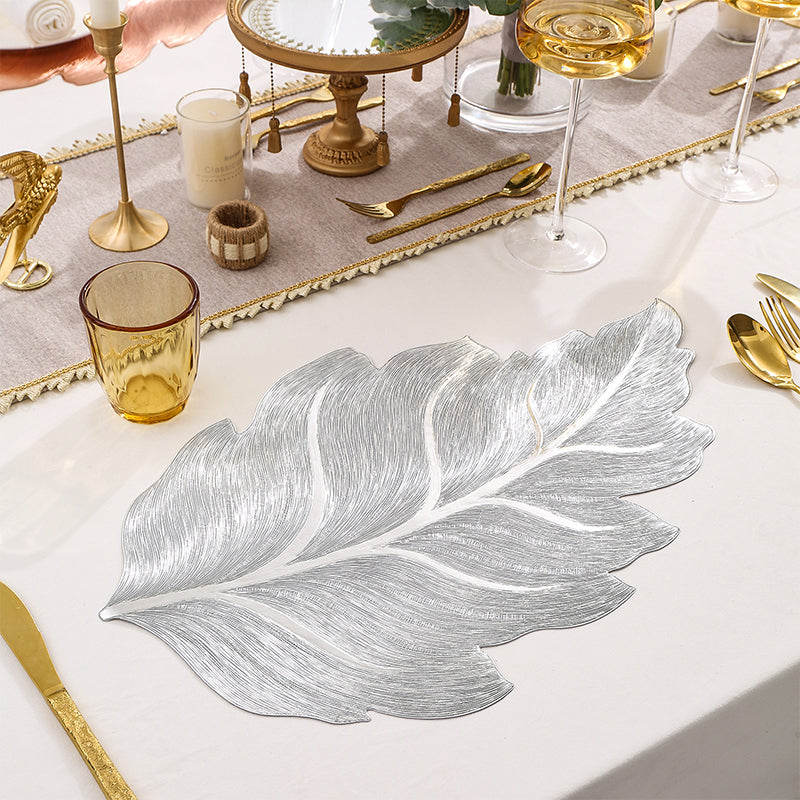 BowLift | Gold Leaf Luxury Placemat – 3D Elegant Table Mat made of PVC