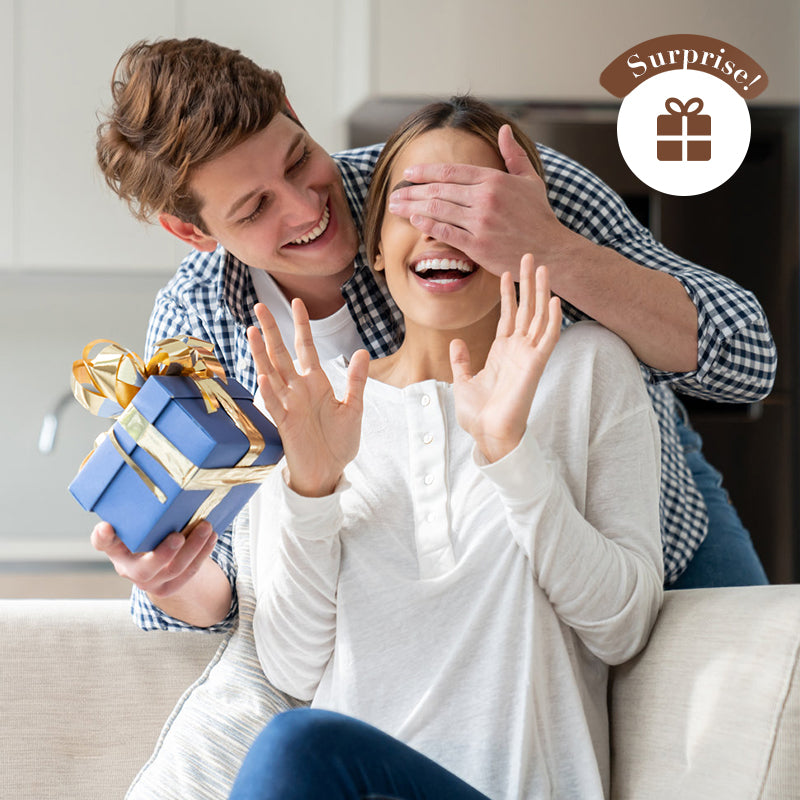 BowLift | Elegant women's handbag with sparkling heart pendant