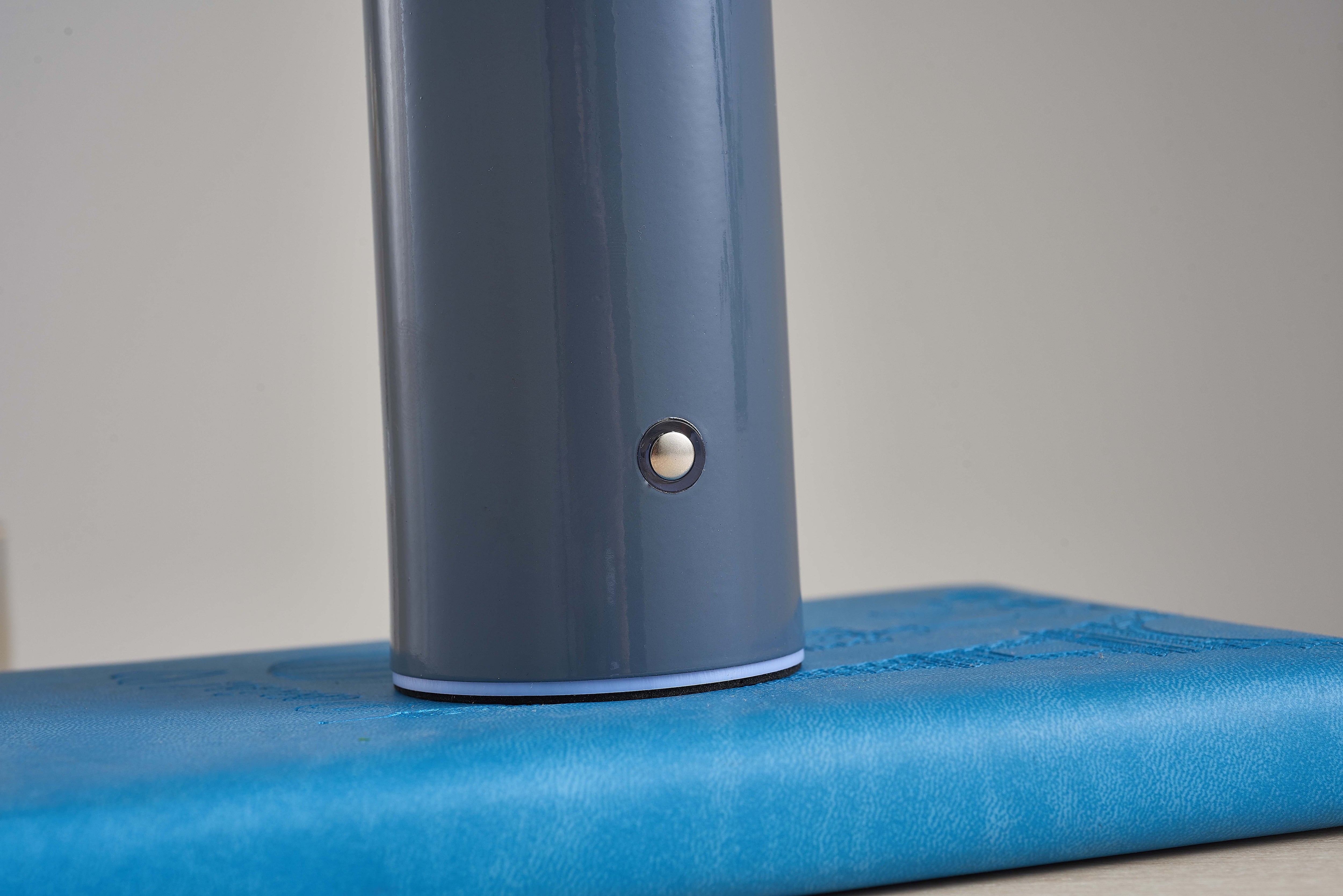 BowLift | Table Lamp with Modern Cordless Design