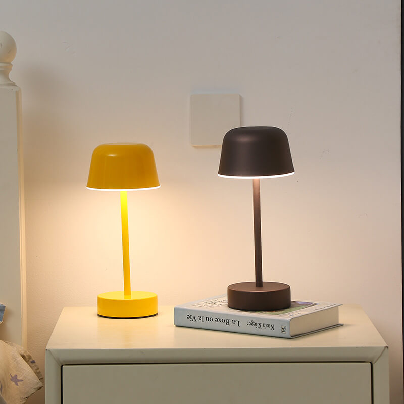 BowLift | Table Lamp with Modern Metal Dimmable Design