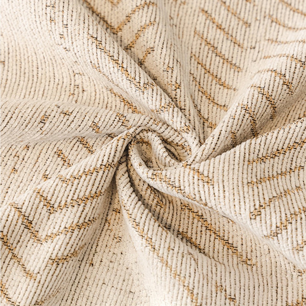 BowLift | TexturaHome – Scratch-resistant chenille sofa cover