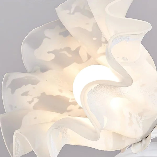 BowLift | BloomBeam - Adjustable Retro Table Lamp