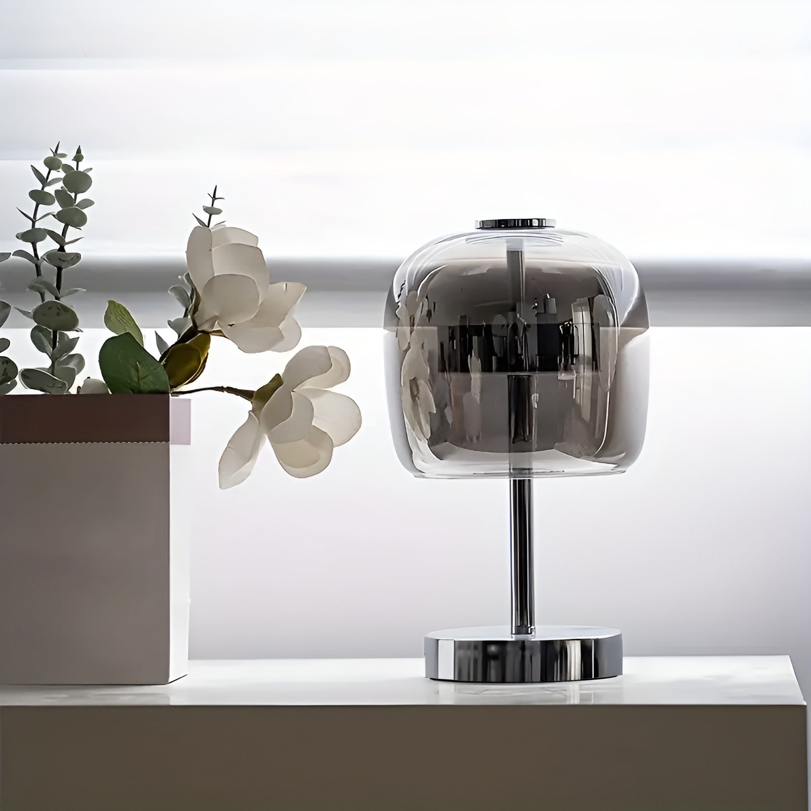 BowLift | Modern Glass Electroplated Ambient Light Lamp