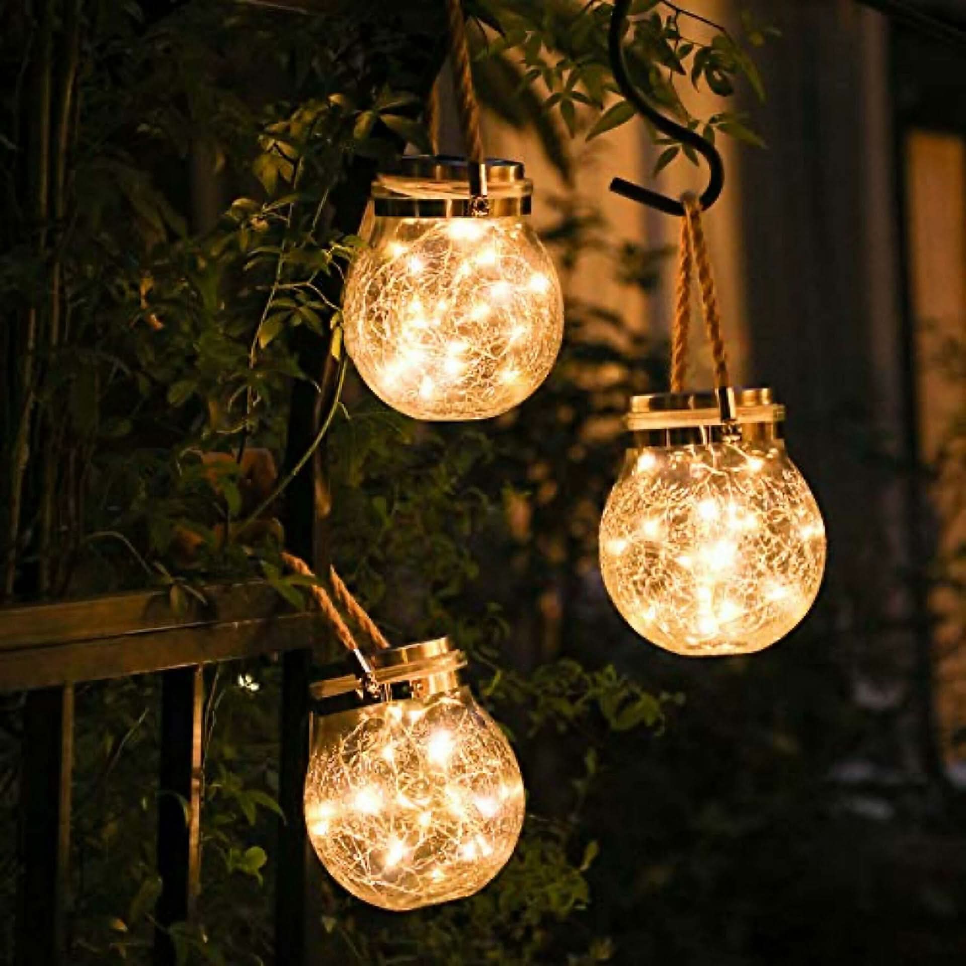 BowLift | 4-Pack Solar Glass Garden Lights Ice Crack Design